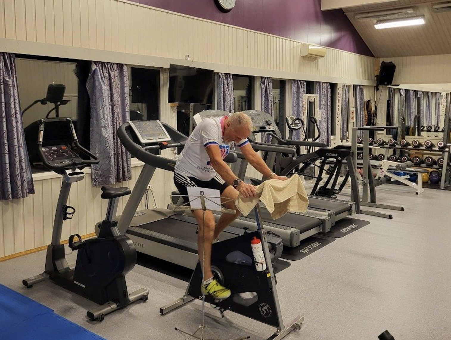 Skjermbilde 2022-11-17 kl. 16.23.40.png